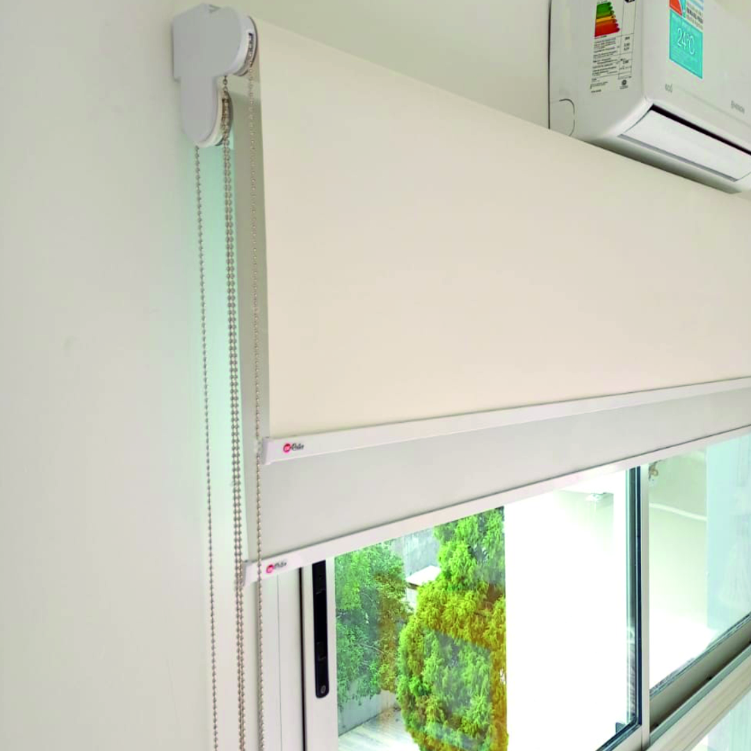 Detalle de cortinas roller